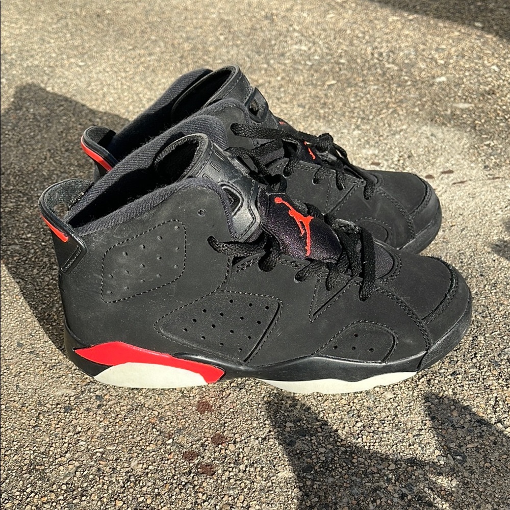 Nike Air Jordan 6 Retro Infrared Black 384666-060 PS Size 1.5 Kids 2018